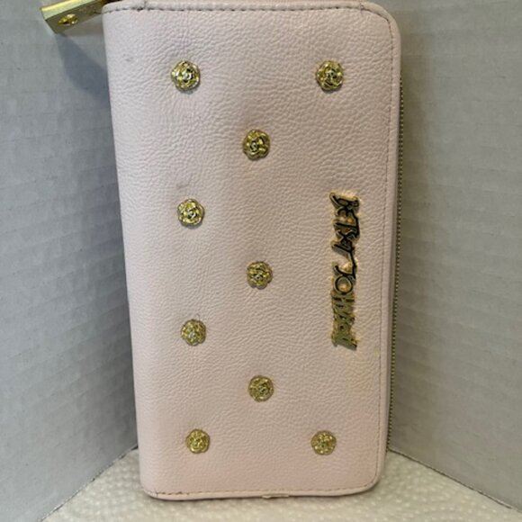 Betsey Johnson fashion wallet. - Picture 2 of 6